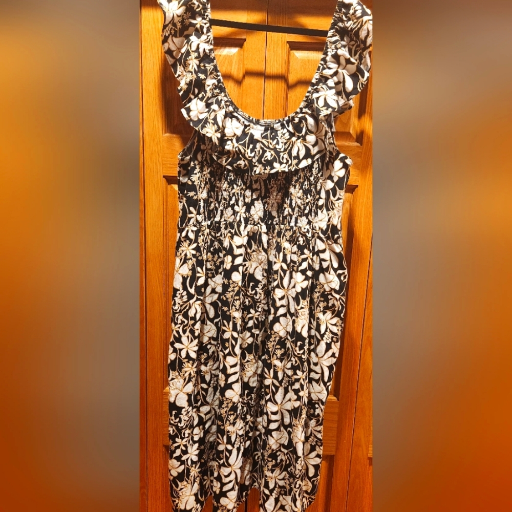 NWOT Ava & Viv Floral Summer Dress Sz 3X